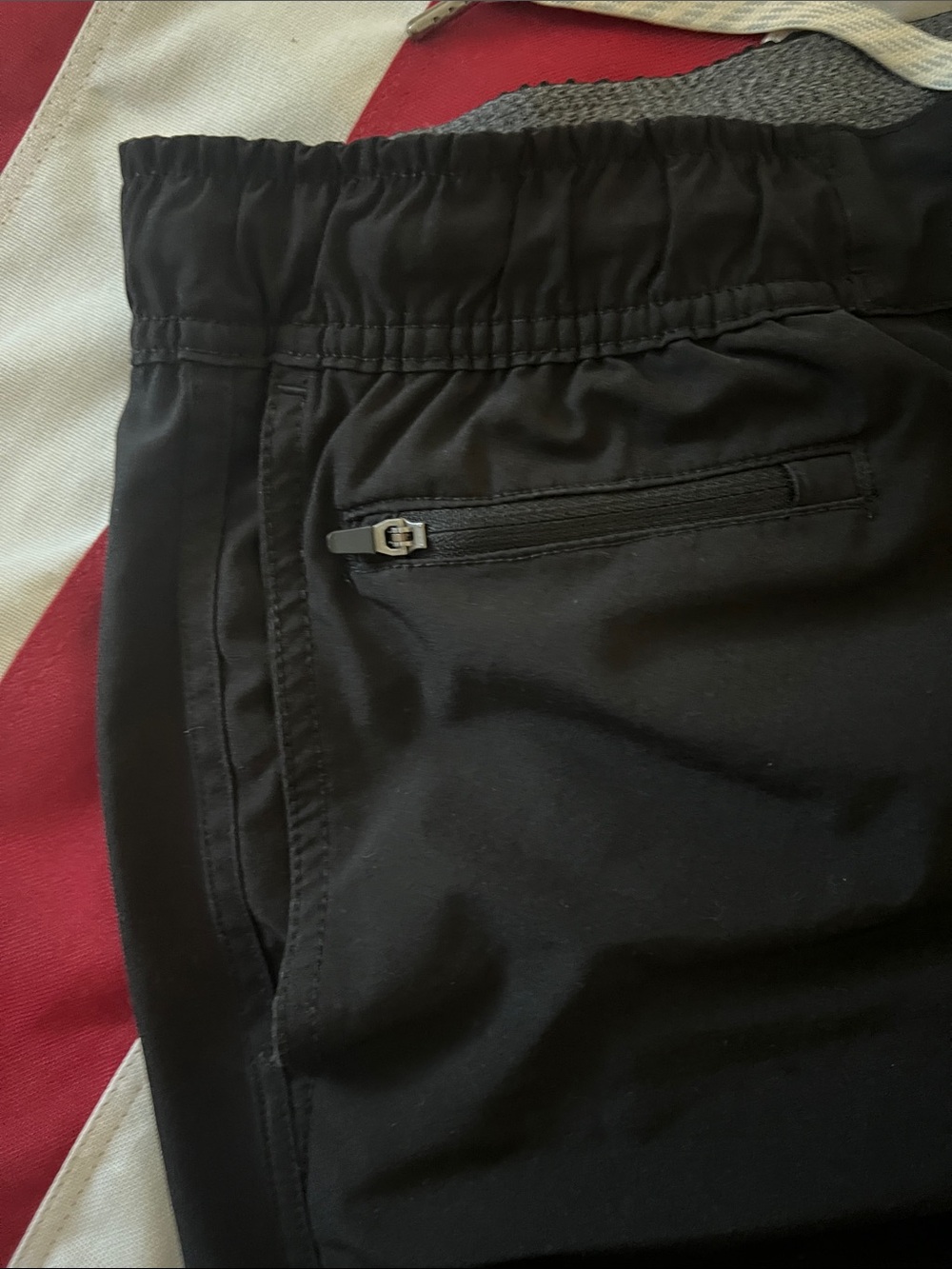 Vuori 7 inch gym shorts - Picture 5 of 11